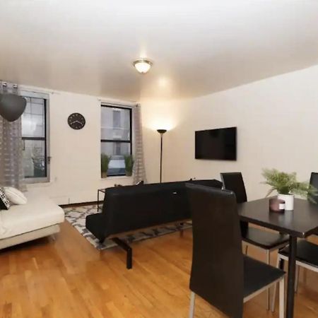 2Bed Bliss By Central Park North 纽约 外观 照片