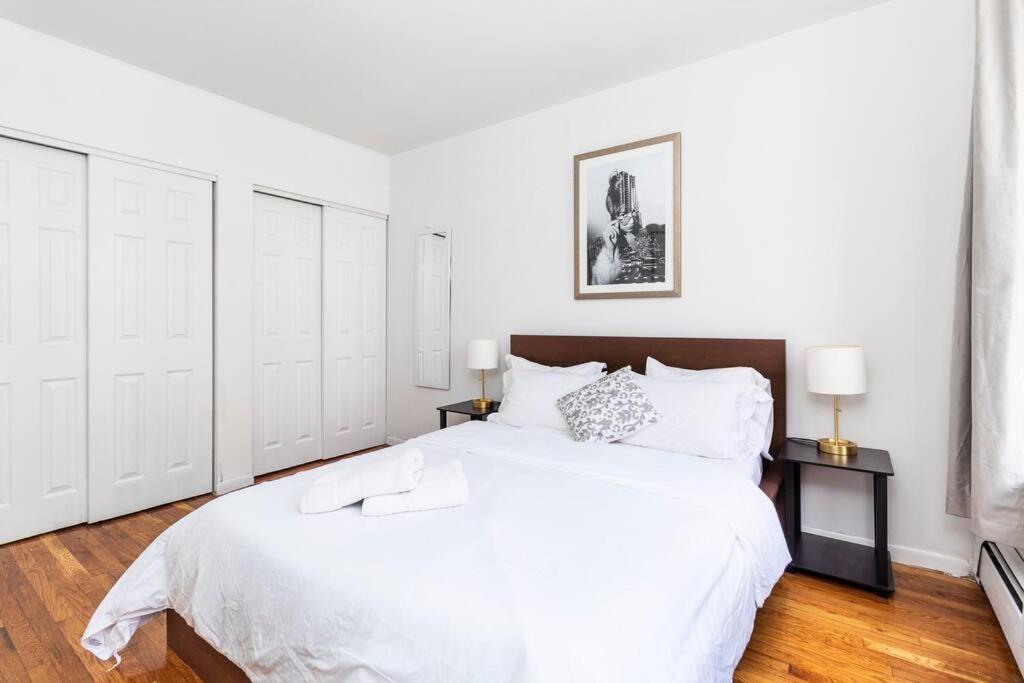 2Bed Bliss By Central Park North 纽约 外观 照片