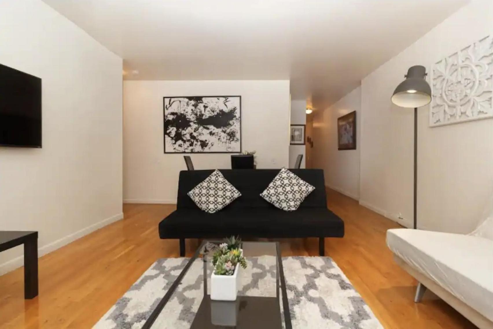 2Bed Bliss By Central Park North 纽约 外观 照片